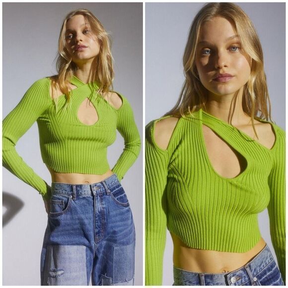UO Casandra Cut Out Sweater Green 🍋‍🟩 - Picture 1 of 3